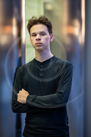 _LFX4701