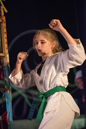 LFX_7713
