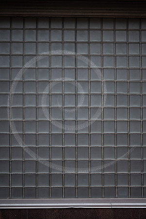 _LFX8142