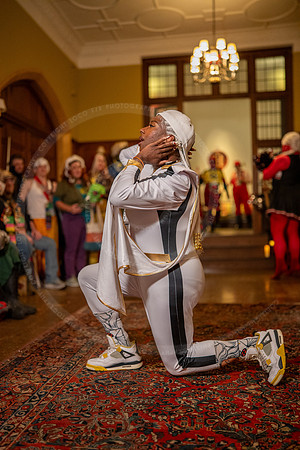 _LFX4946