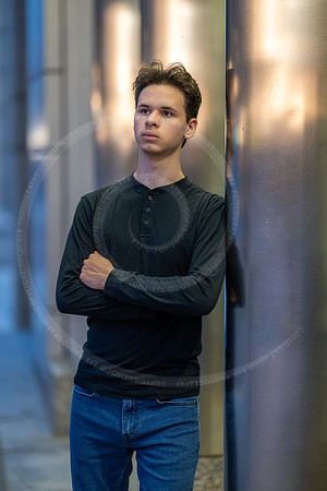 _LFX4704
