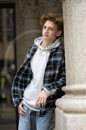 LFX_8182