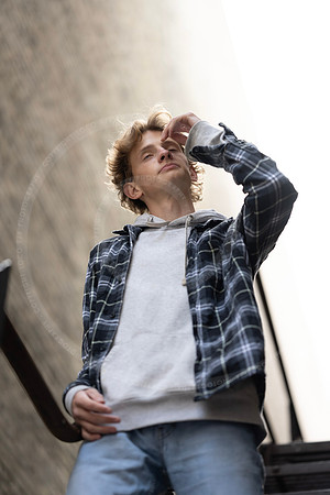 LFX_8106
