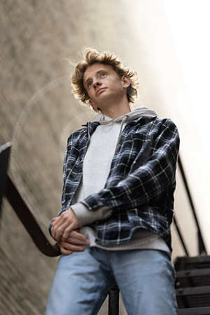 LFX_8105